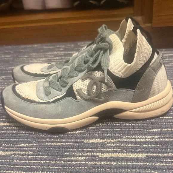 CHANEL Men's Knit & Suede Sneakers in Light Blue, Cream and Black - Picture 5 of 6